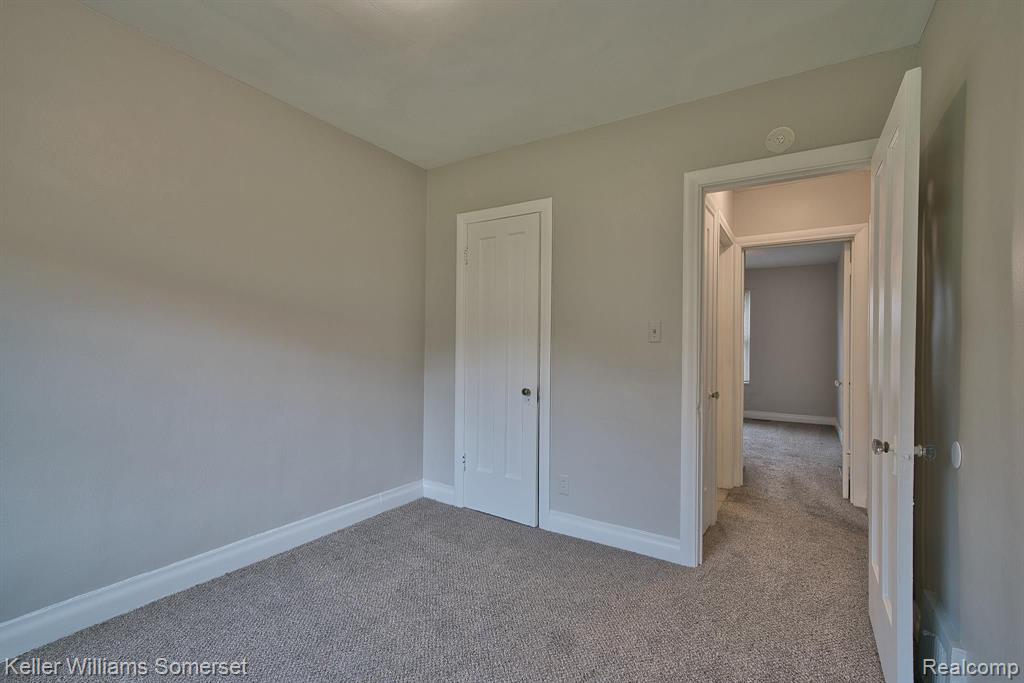 51 SPOKANE Drive, Pontiac, MI 48341 — Photo 8