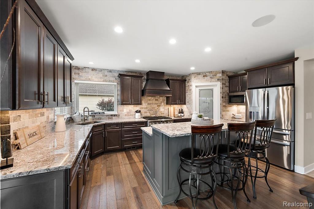 5839 Westwood Drive, Grand Blanc, MI 48439 — Photo 19