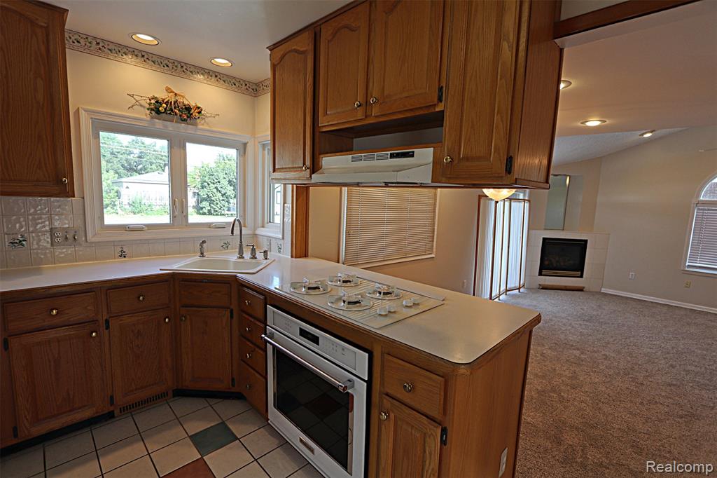 6964 Norborne Avenue, Dearborn Heights, MI 48127 — Photo 20