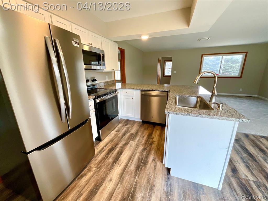 5464 Hollow Corners Road, Dryden, MI 48428 — Photo 6