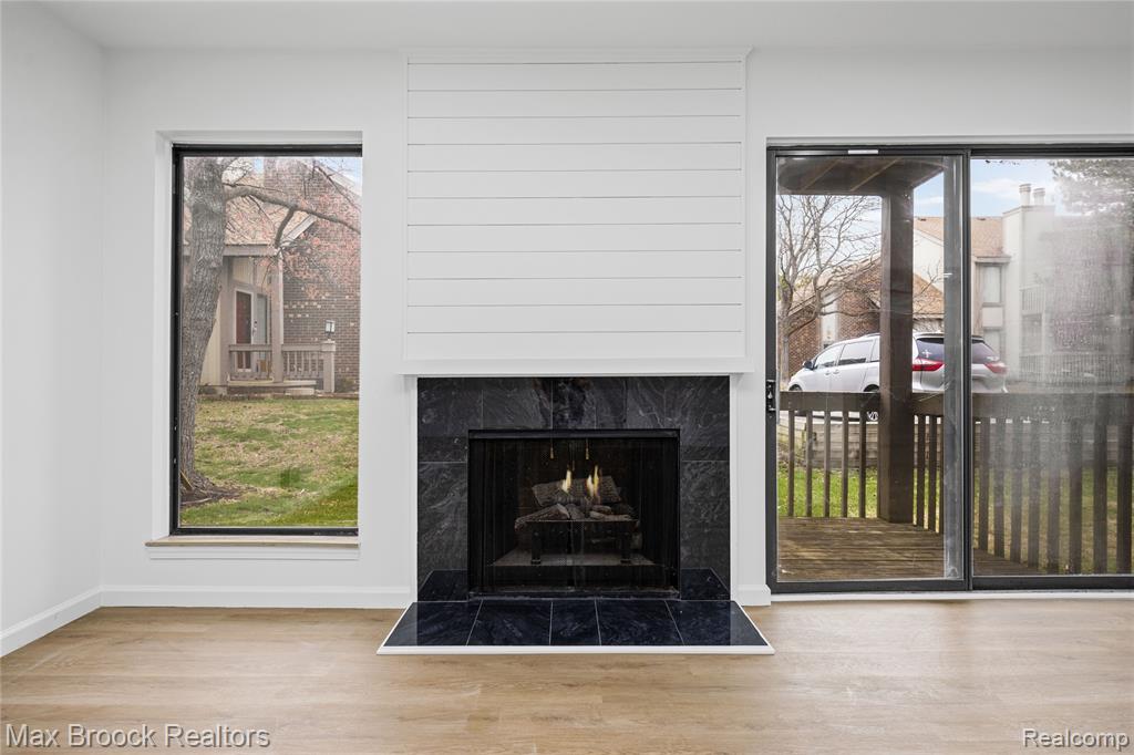 7443 Brynmawr Court, West Bloomfield, MI — Photo 10
