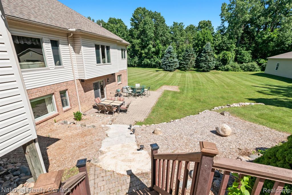 10180 Hadley Road, Clarkston, MI 48348 — Photo 43