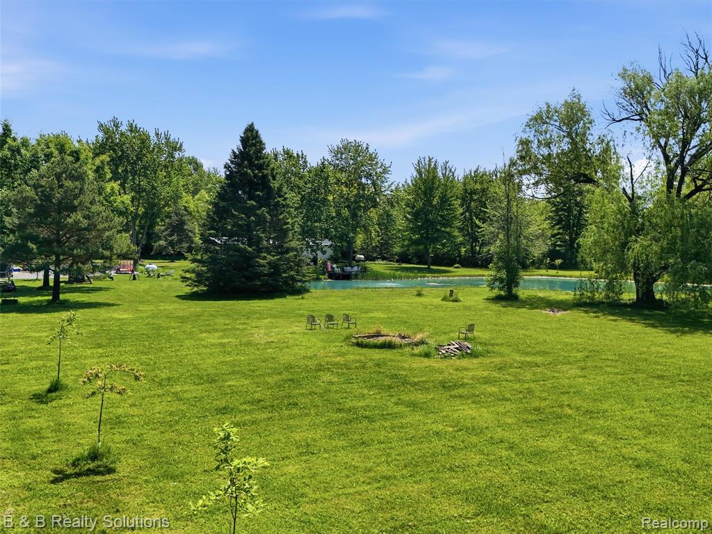 60455 Bates Road, New Haven, MI 48048 — Photo 10