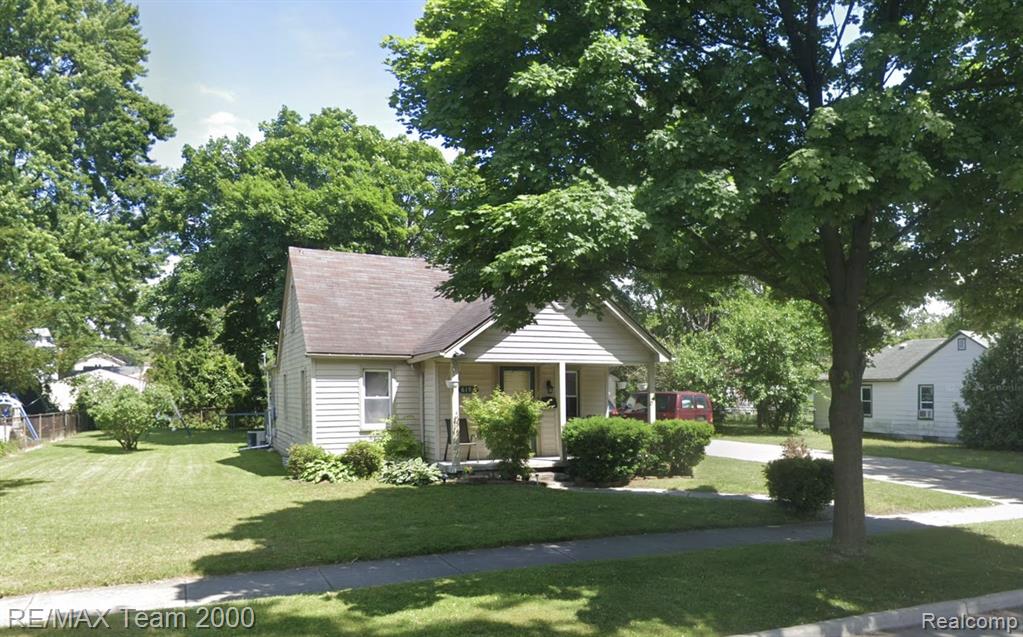 6196 N Gulley Road, Dearborn Heights, MI 48127 — front exterior