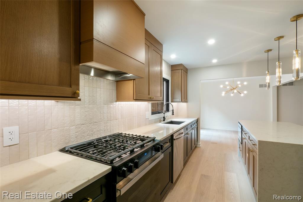 5584 N Adams Way, Bloomfield Hills, MI 48302 — Photo 20