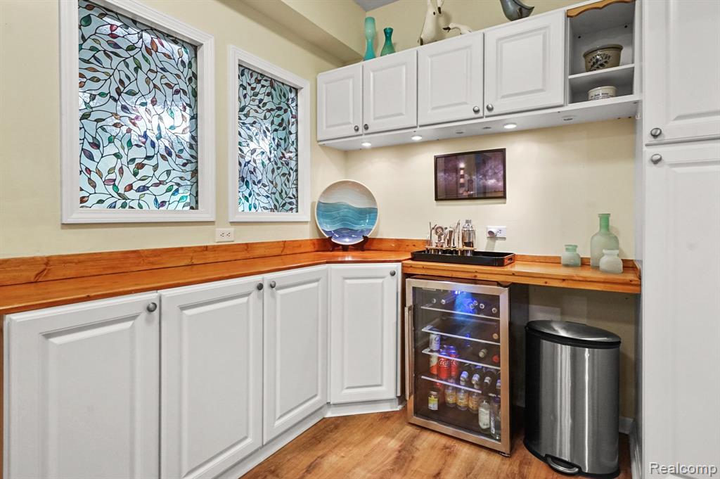 13698 Webbs Shore Drive, Gregory, MI 48137 — Photo 57