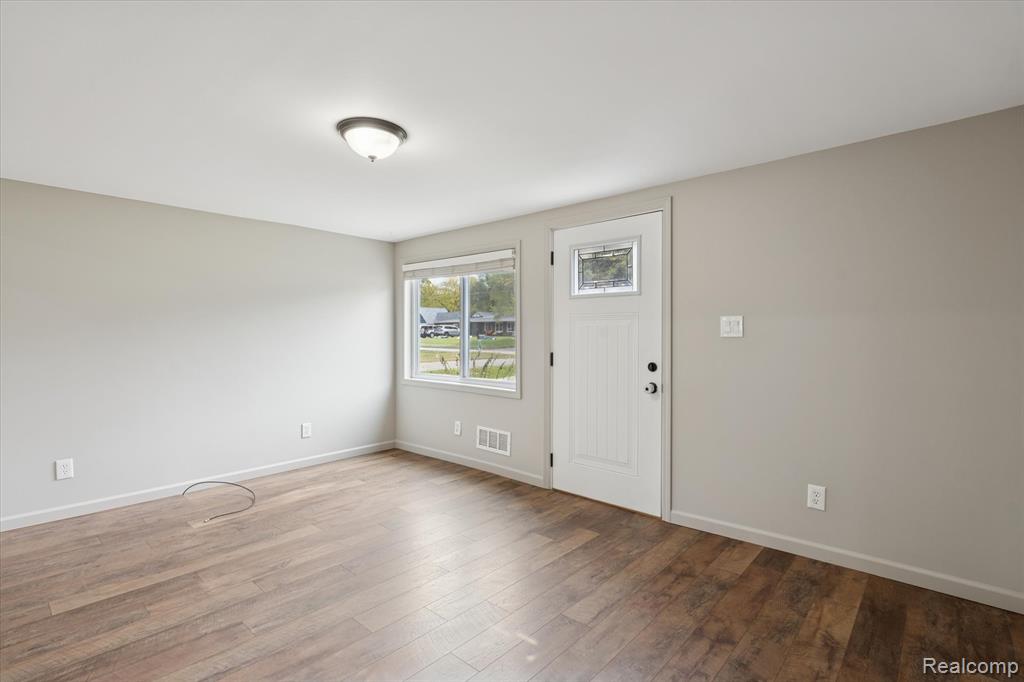 7231 Kessling Street, Davison, MI 48423 — Photo 9