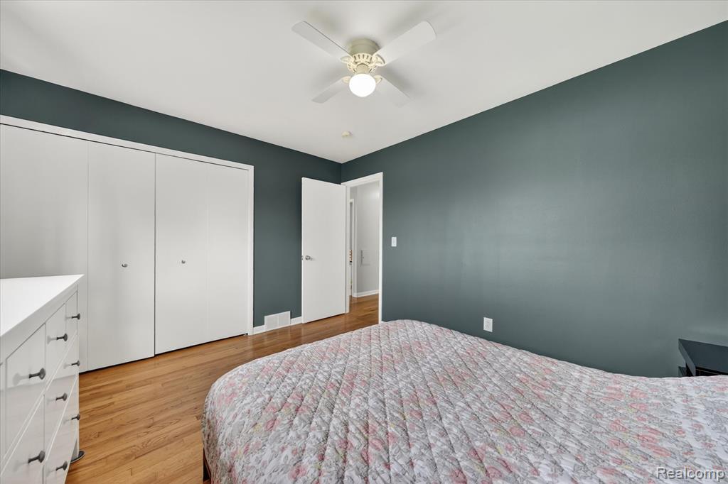 16672 Drake Street, Southgate, MI 48195 — Photo 22
