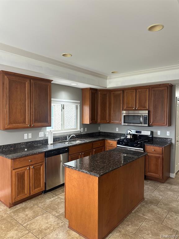 43762 GROUSE Drive, Clinton Twp, MI 48038 — Photo 10