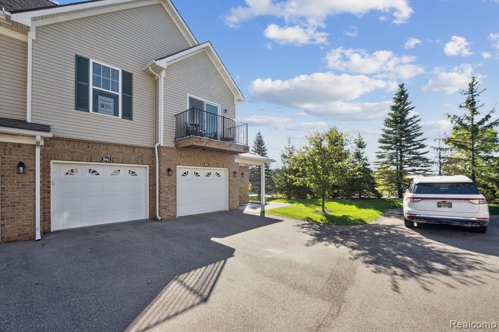 9930 Ridge Run Street, Howell, MI 48855 — Photo 18