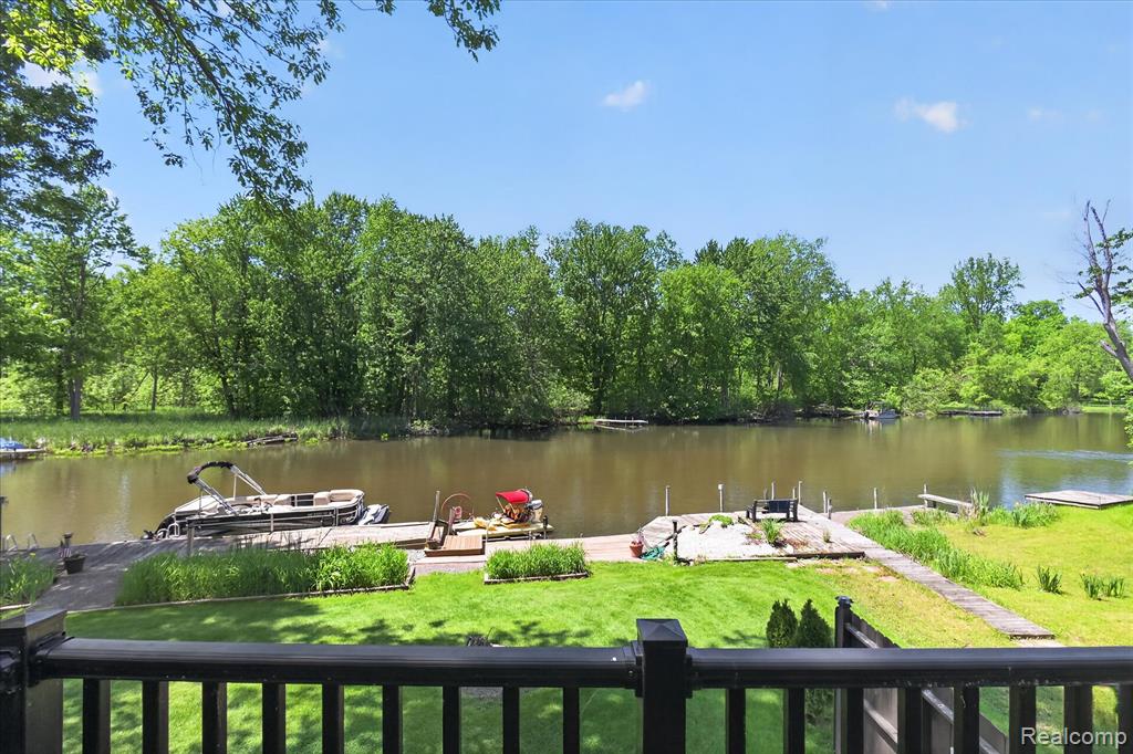 6415 Riverdale Road, Whitmore Lake, MI 48189 — Photo 35