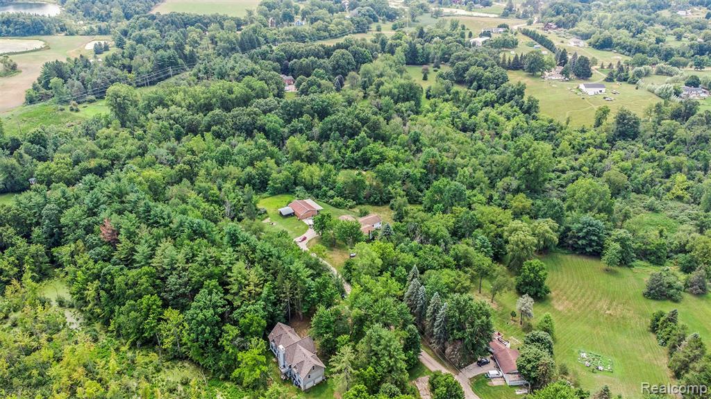 1490 Gage Road, Holly, MI 48442 — Photo 23