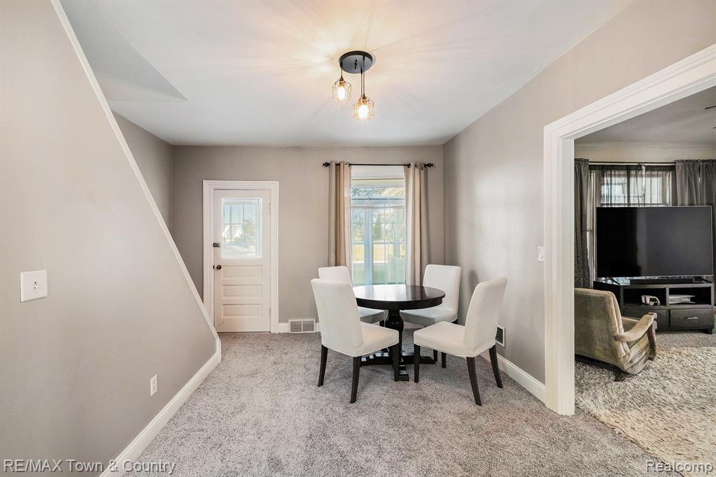 1366 S Morrish Road, Flint, MI 48532 — Photo 10