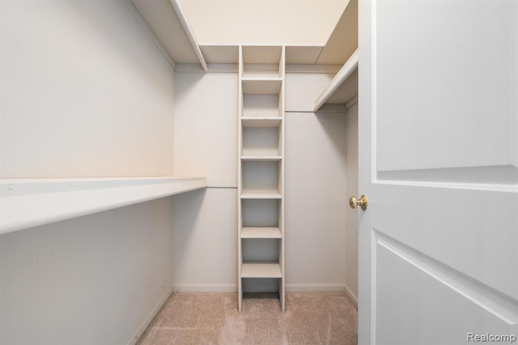 40658 Saint Louis Drive, Clinton Twp, MI 48038 — Photo 46