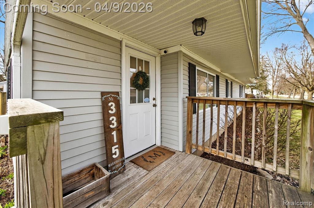 3315 Warringham Avenue, Waterford, MI 48329 — Photo 3