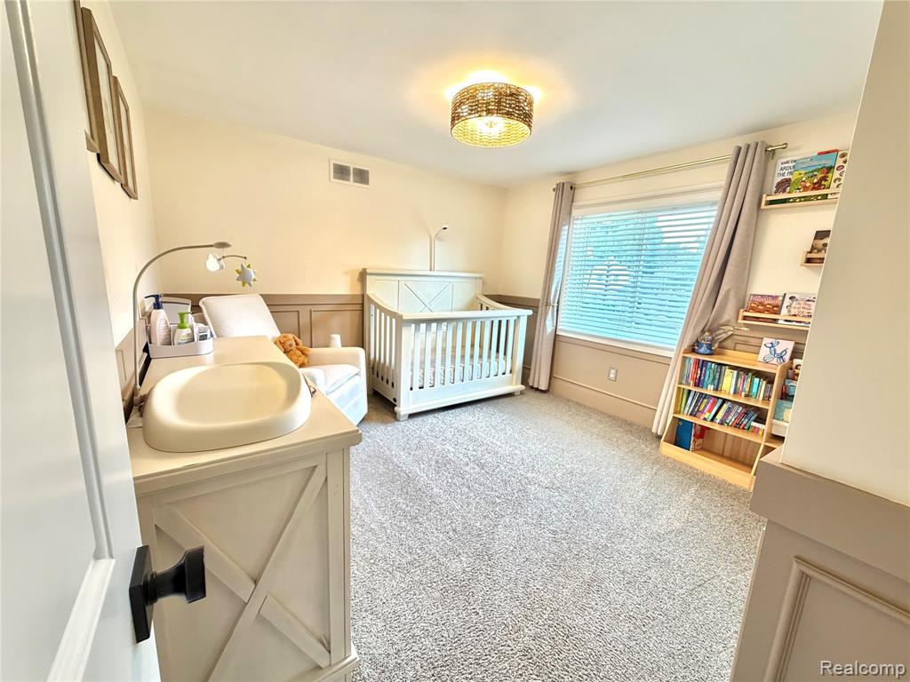 47244 Meadowbrook Drive, Macomb, MI 48044 — Photo 32