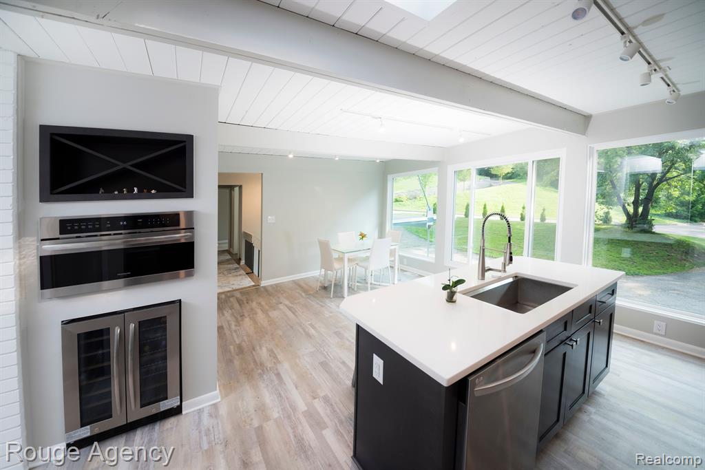 7305 SCENIC RIDGE Drive, Clarkston, MI — Photo 12