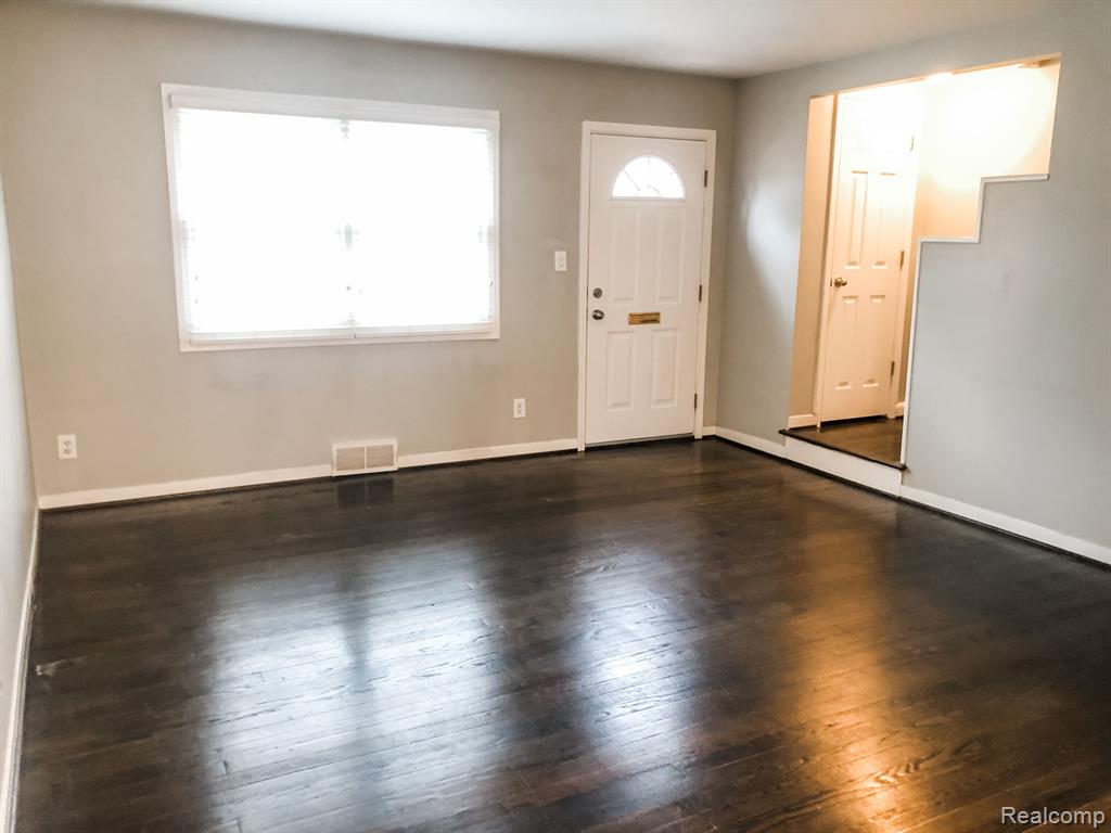 721 N ETON Street, Birmingham, MI 48009 — Photo 4
