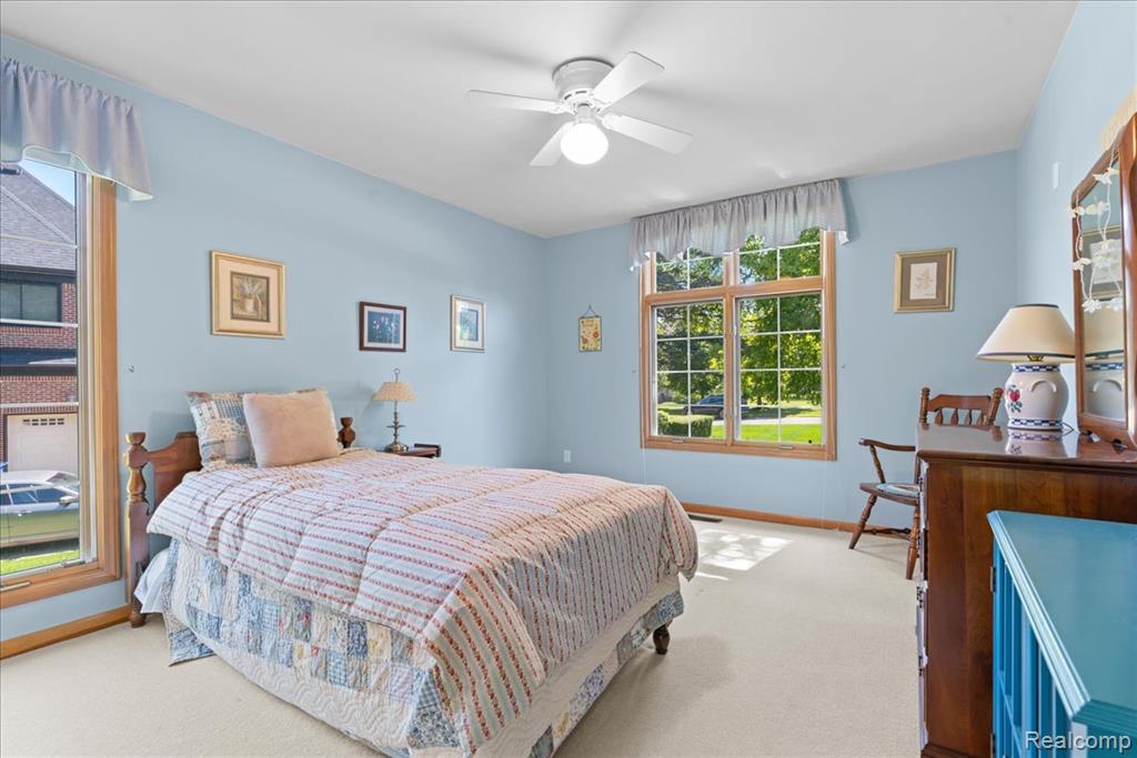 7319 Haverhill Court S, Canton, MI 48187 — Photo 13