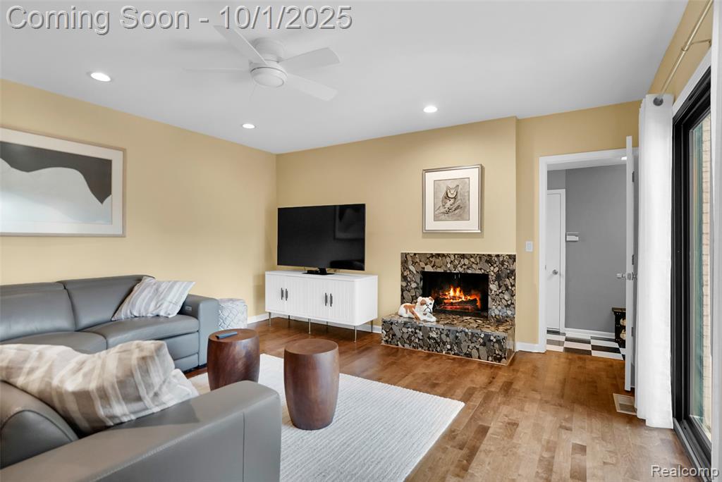 4154 Wabeek Lake Drive S, Bloomfield Hills, MI 48302 — Photo 21