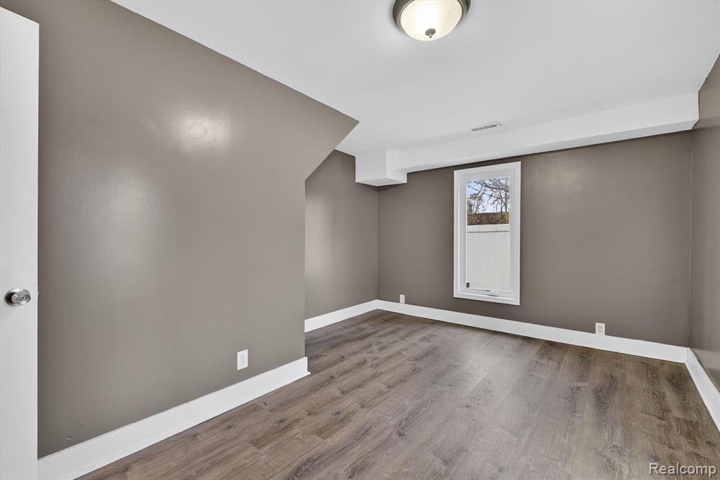 12751 Jones Street, Carleton, MI 48117 — Photo 23