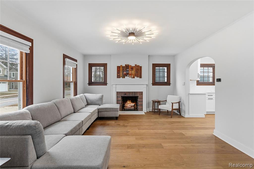 511 Gardenia Avenue, Royal Oak, MI 48067 — Photo 3