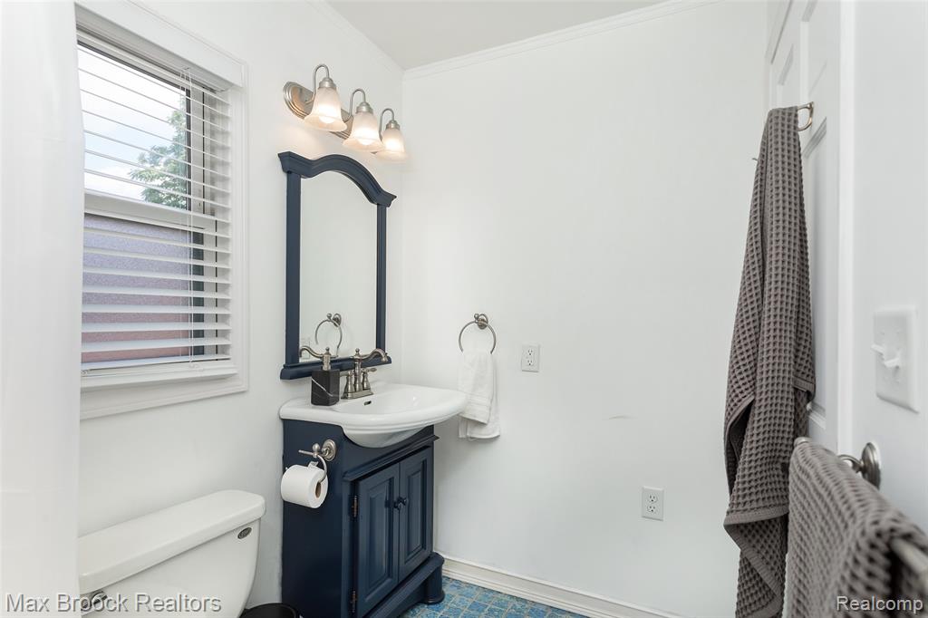599 Virginia Street, Plymouth, MI 48170 — Photo 15
