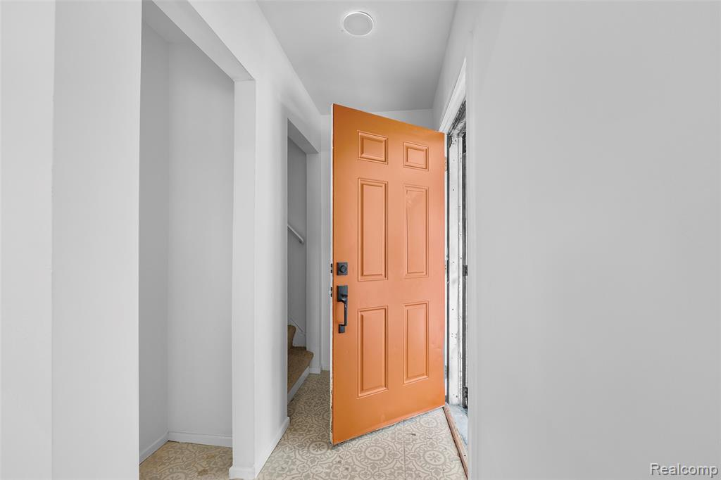 15846 Lesure Street, Detroit, MI 48227 — Photo 27
