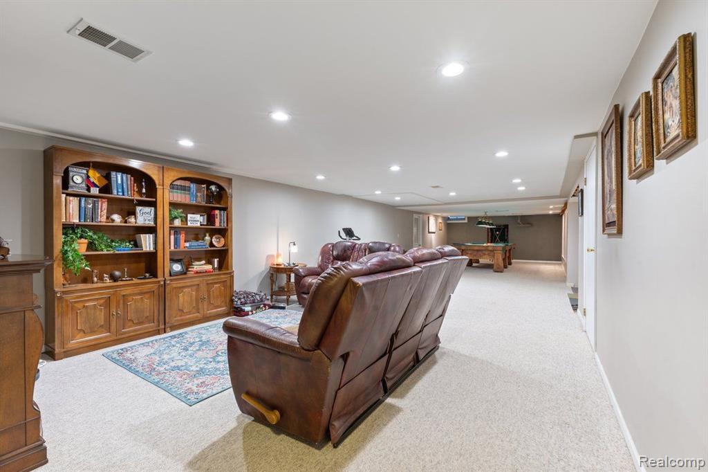 68864 WINGATE Drive, Washington, MI 48095 — Photo 39