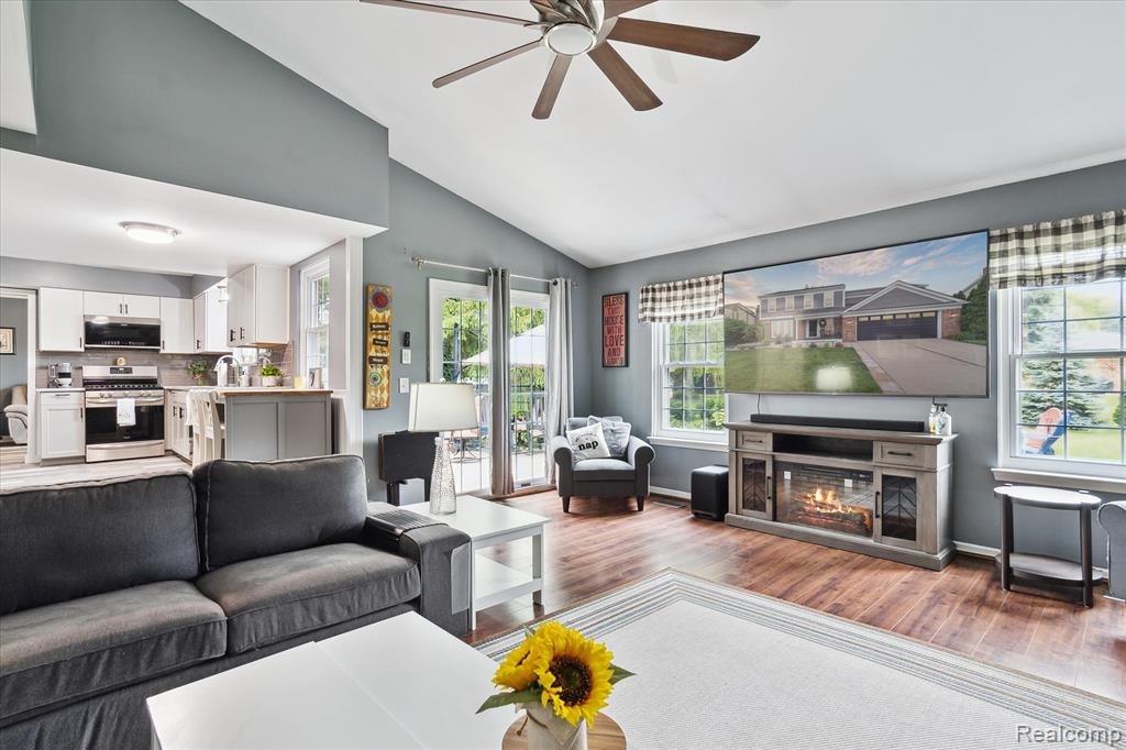 45270 Twining Street, Canton, MI 48187 — Photo 8
