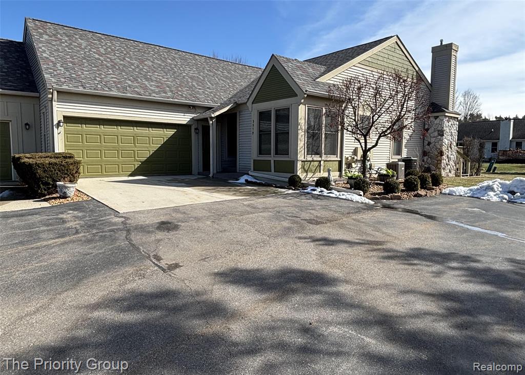 3579 Wedgewood Drive, Lapeer, MI 48446 — Photo 2