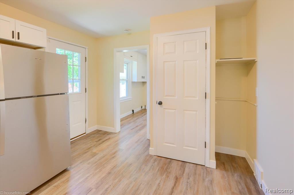 580 N Almont Avenue, Imlay City, MI 48444 — Photo 14