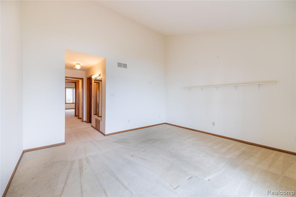 27981 Elba Road, Grosse Ile, MI 48138 — Photo 31