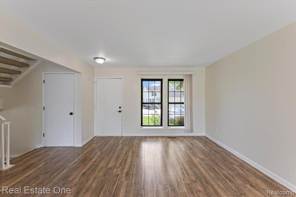 22663 CRANBROOKE Drive, Novi, MI — Photo 10