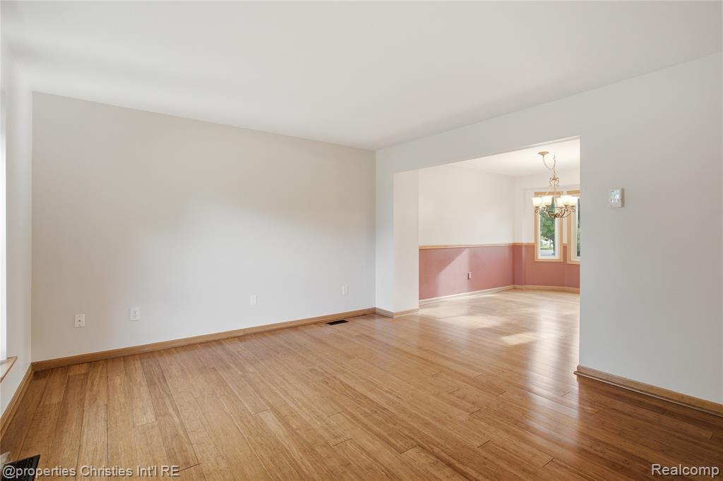 6474 Bedview Drive, Saline, MI 48176 — Photo 7