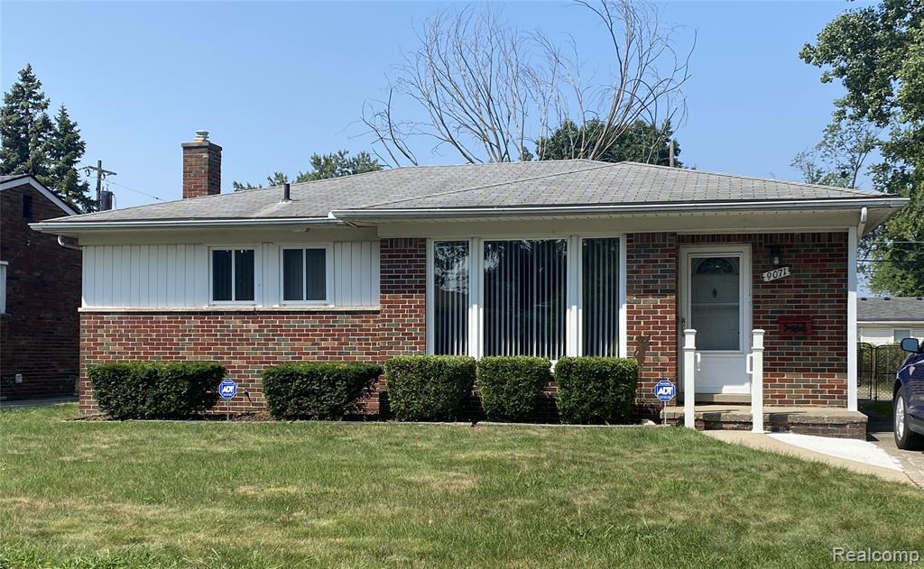 9071 Riverview, Redford, MI 48239 — front exterior