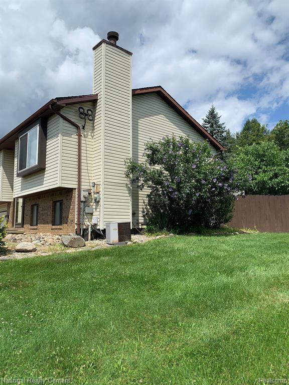 860 BALD EAGLE LAKE Road, Ortonville, MI 48462 — Photo 50