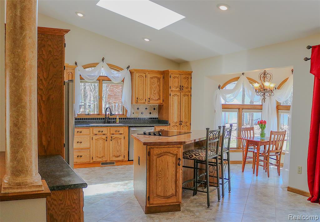 2821 3rd Avenue W, Gladstone, MI 49837 — Photo 19
