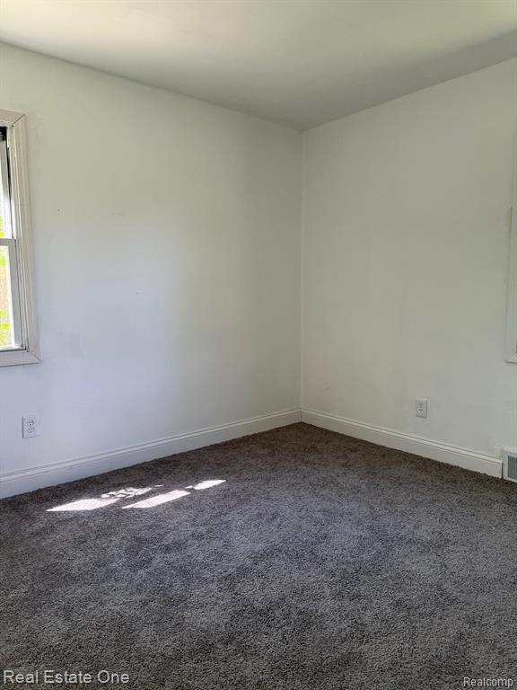 6365 LONGACRE Street, Detroit, MI 48228 — Photo 6