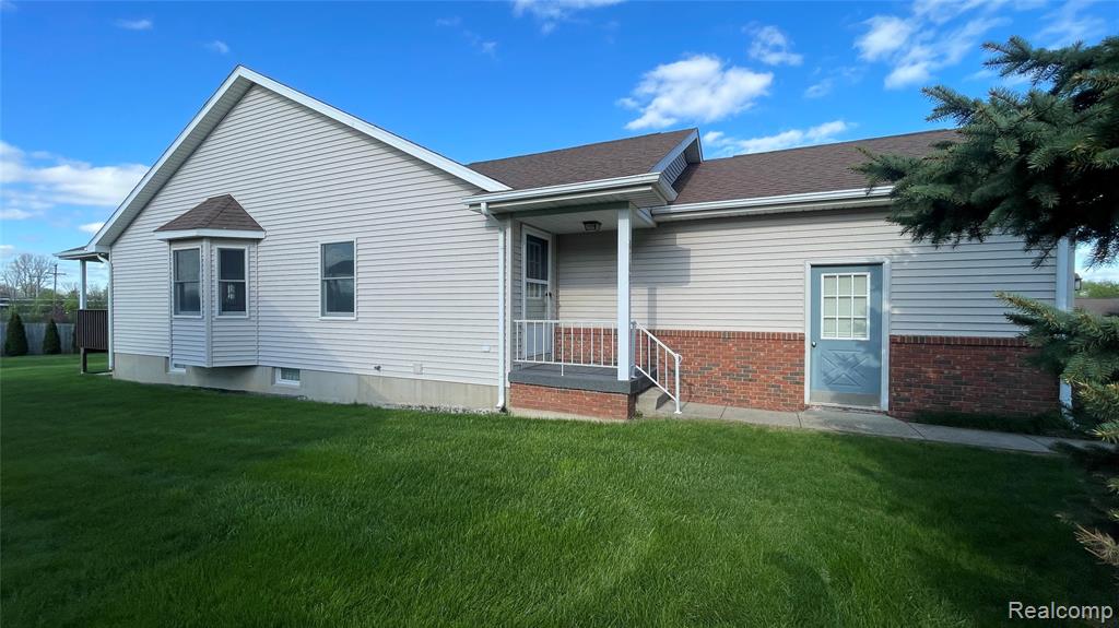 9142 Luea Lane, Swartz Creek, MI 48473 — Photo 3