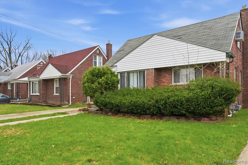 9193 Rutherford Street, Detroit, MI 48228 — Photo 26