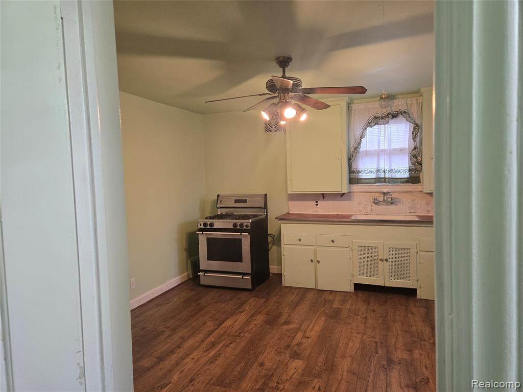 8301 Northlawn Street, Detroit, MI 48204 — Photo 21