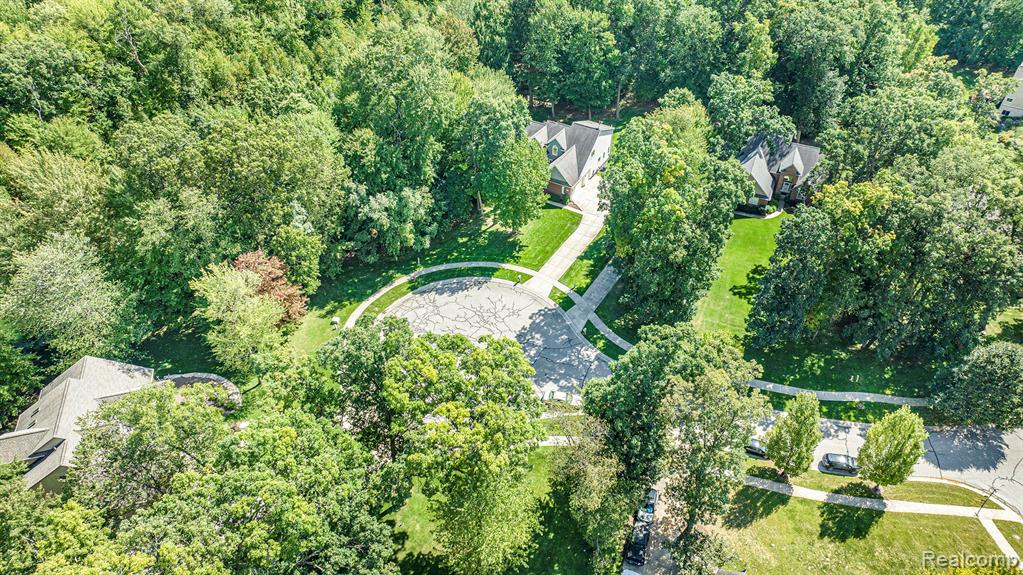 1799 Elkridge Circle, Highland, MI 48356 — Photo 38