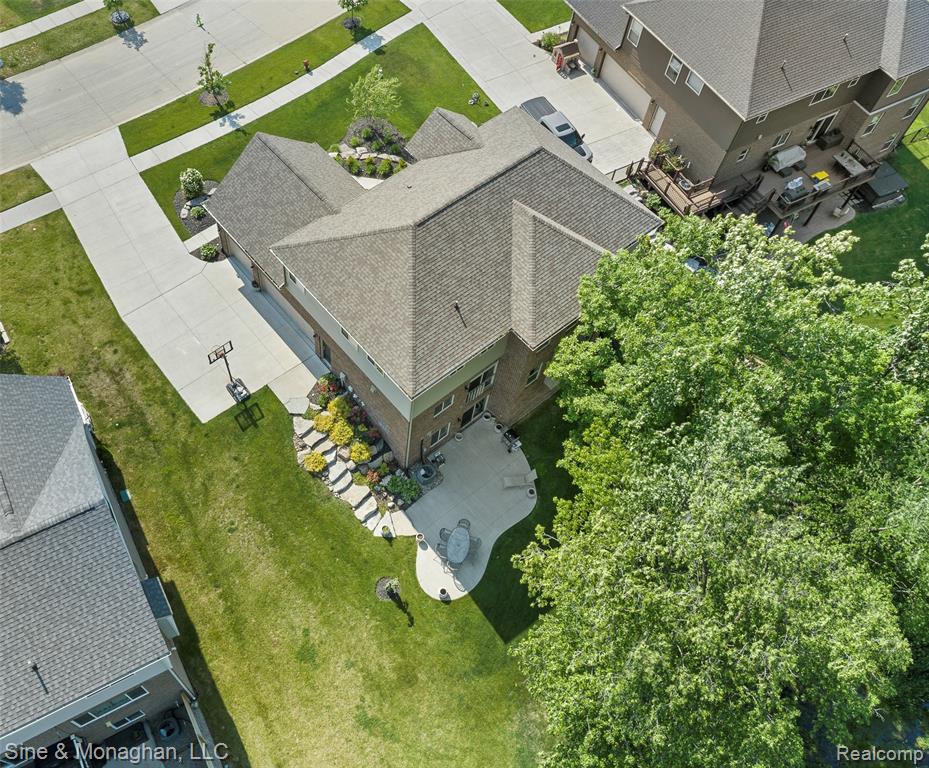 5401 Aberdeen Court, Clarkston, MI 48348 — Photo 45
