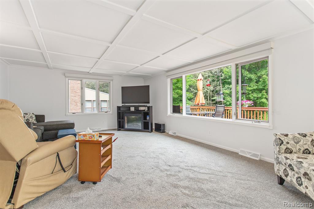 199 Grand Avenue, Grand Haven, MI 49417 — Photo 43