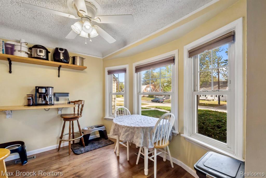 4428 Washington Street, Wayne, MI 48184 — Photo 11