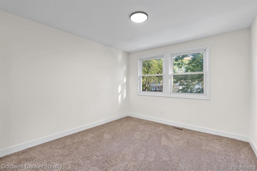 5238 Breeze Hill Place, Troy, MI 48098 — Photo 23