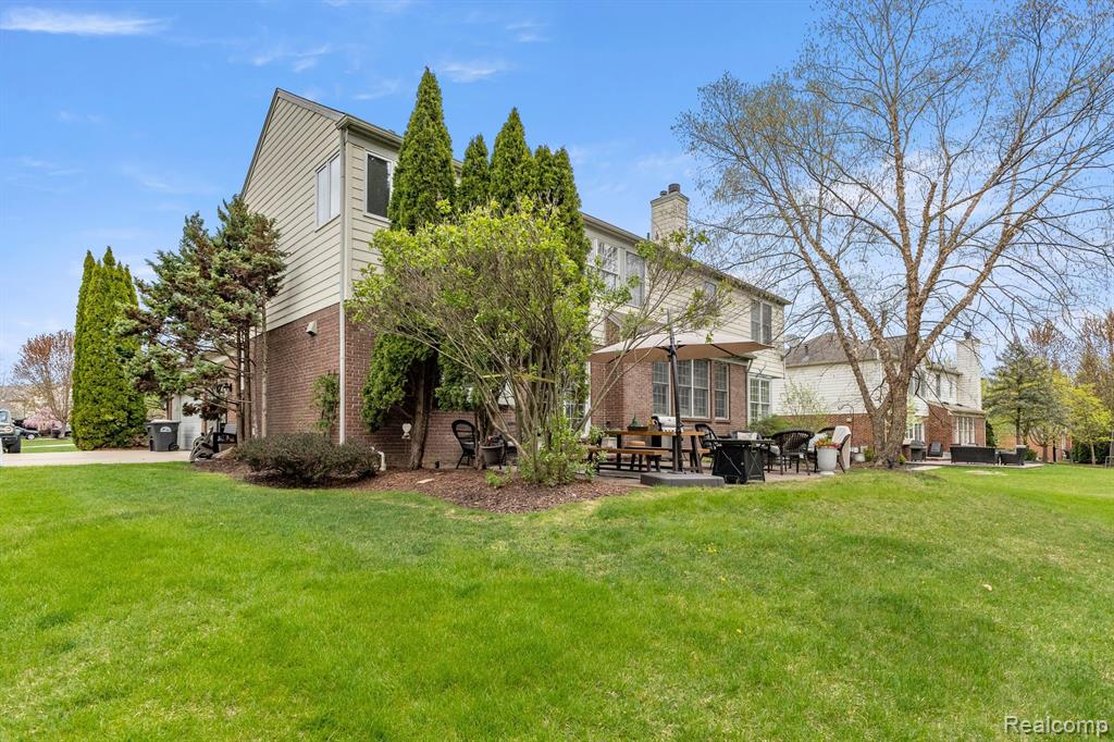 44421 WHITE PINE Circle E, Northville, MI 48168 — Photo 49