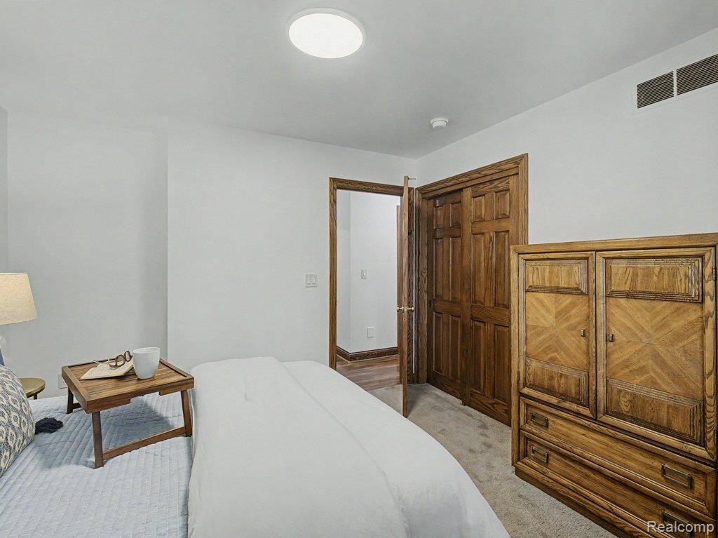 1010 Genesee Drive, Royal Oak, MI 48073 — Photo 45