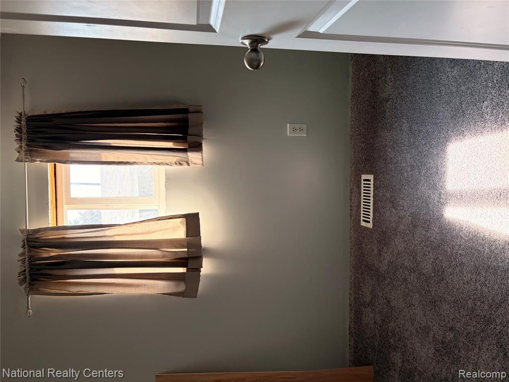 2025 Parkwood Court, Brooklyn, MI 49230 — Photo 15